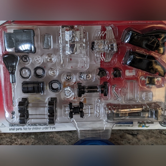 NIB Johnny Lightning 1927 Ford T-Roadster Customizing Kit - Picture 3 of 6